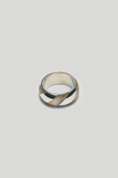Adore Ice Ring