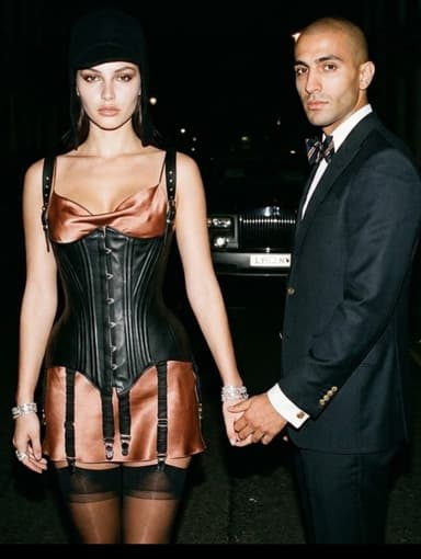 “MADONNA” Black Corset