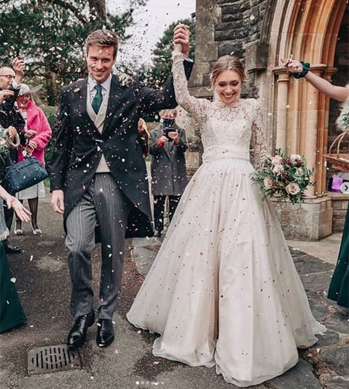 Lyn Ashworth Bridal featured image